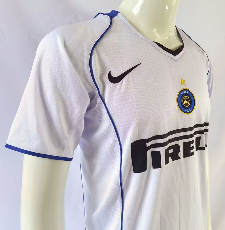 04-05 Inter Milan Away